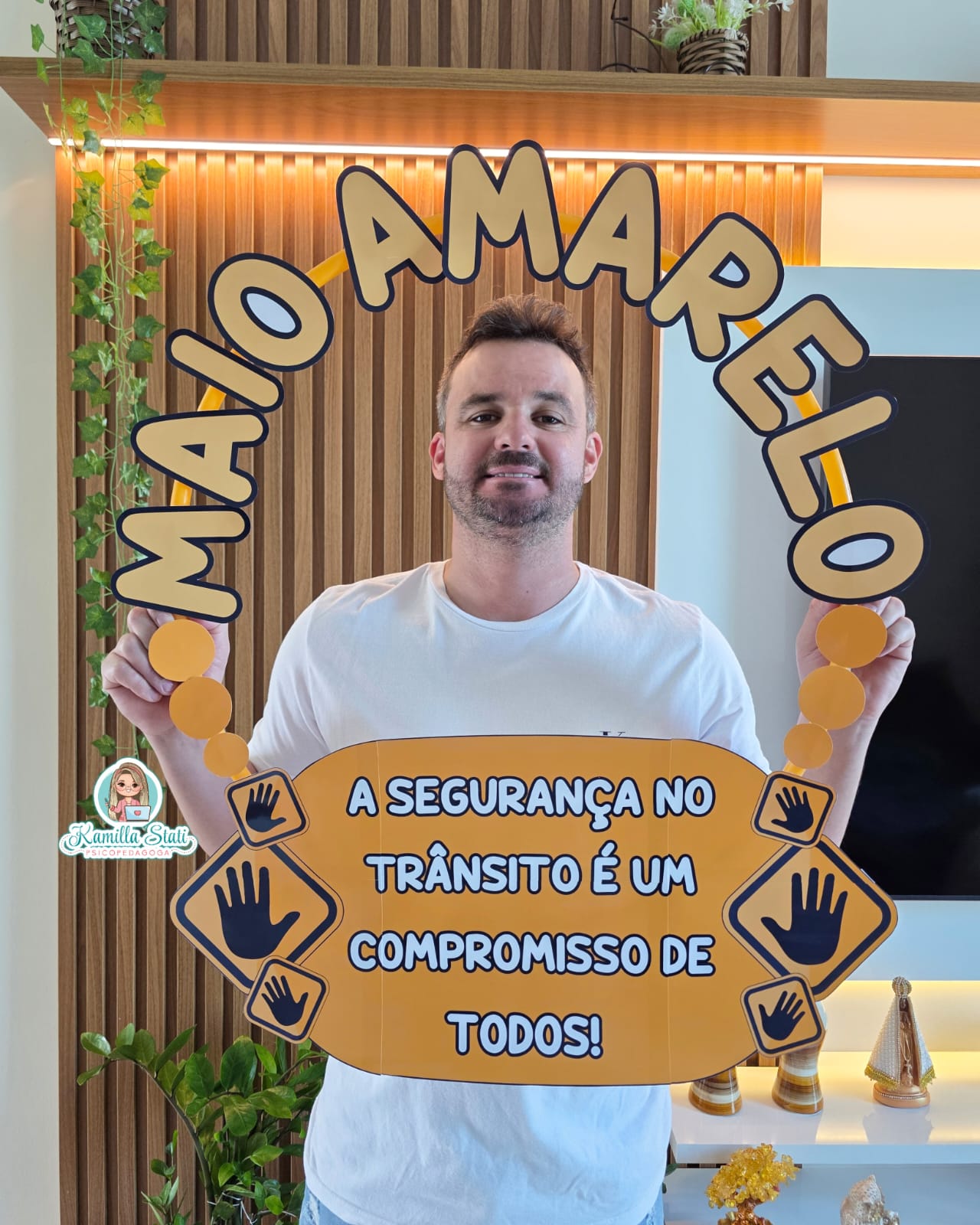 Bambolê para foto maio amarelo