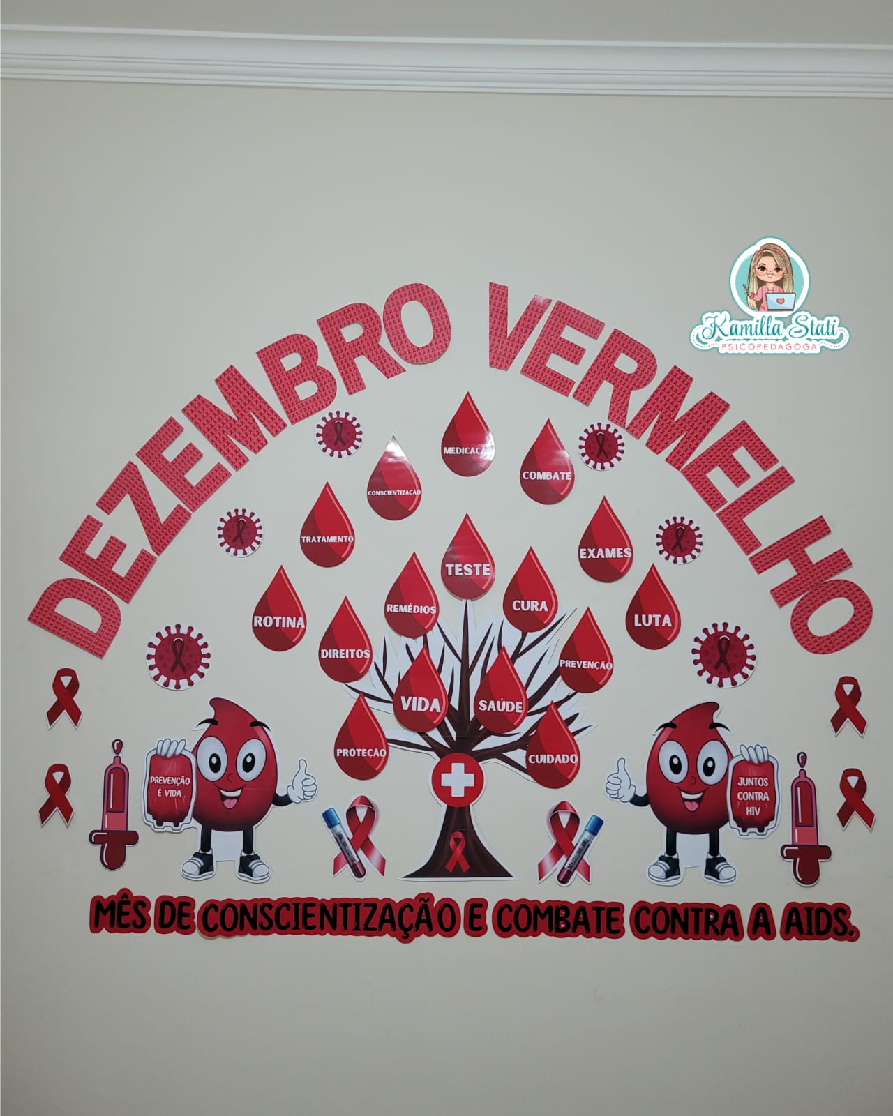 PAINEL DEZEMBRO VERMELHO