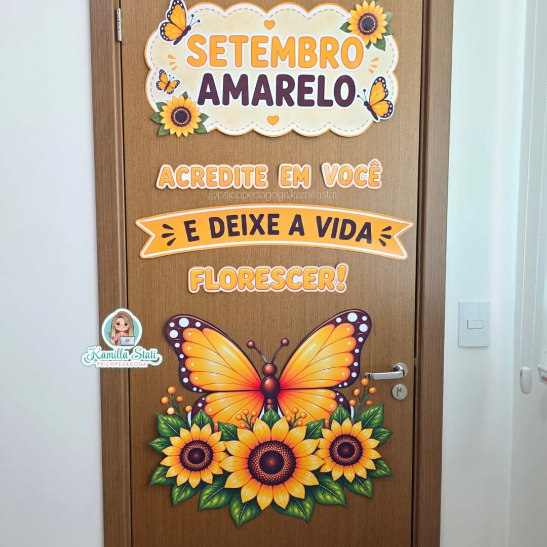 Decoração de porta Setembro Amarelo borboleta